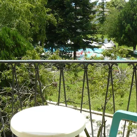 Briz 3 - Free Parking מלון וארנה