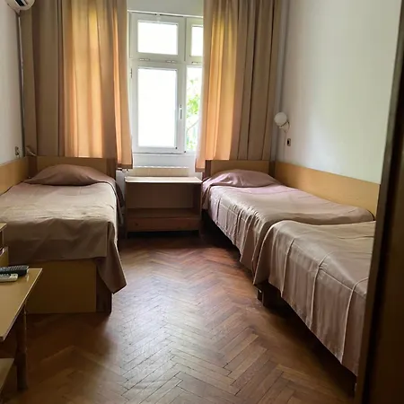 Briz 3 - Free Parking 2* Varna